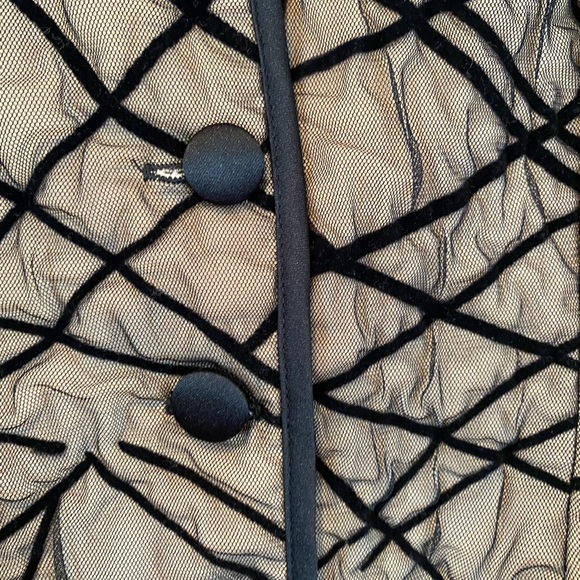 F•R•I•E•N•D•S Inspired VINTAGE 90’s top - Picture 3 of 7